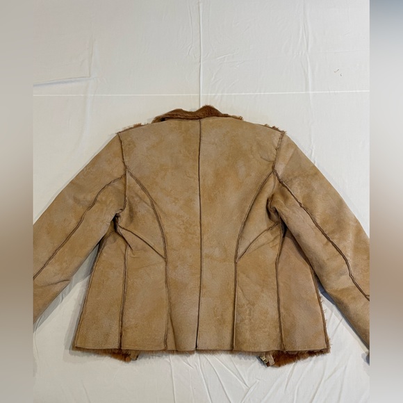 Guess Jacket - Picture 2 of 5
